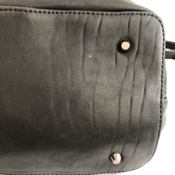 DKNY Tote Black Leather Handbag/Purse - Picture 13 of 14